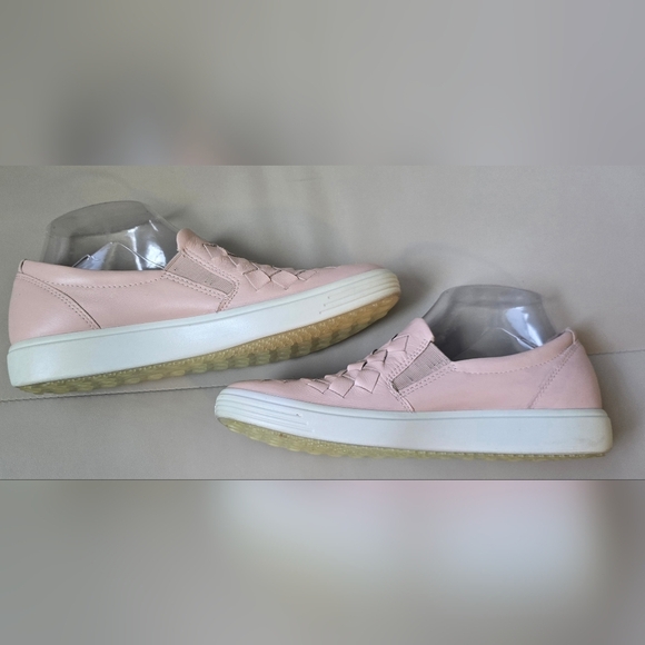 ECCO Women’s SOFT Size 7 Woven Slip On Leather Sneaker Walking Shoe Size 6 PINK - Picture 9 of 12